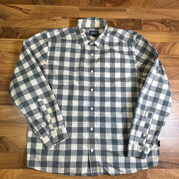 Patagonia Other - Patagonia Long Sleeve Green & White  Plaid Button Down Men's Size Large Organic